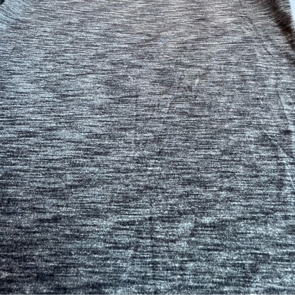 Lululemon Women’s Top Size 8 Gray/Black Mesh Back - Picture 8 of 10